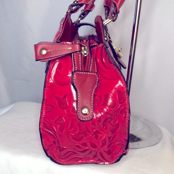 MC red embossed genuine leather satchel handbag with feet. - Picture 8 of 16
